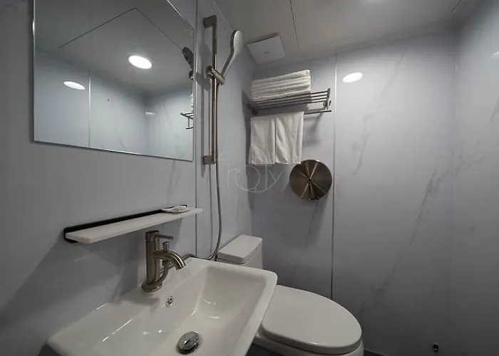 K-grand Gangnam1 Hostel